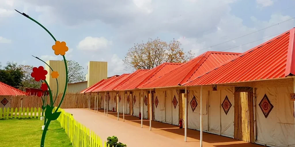 Best 10 Places to Stay Near Statue of Unity for a Memorable Trip