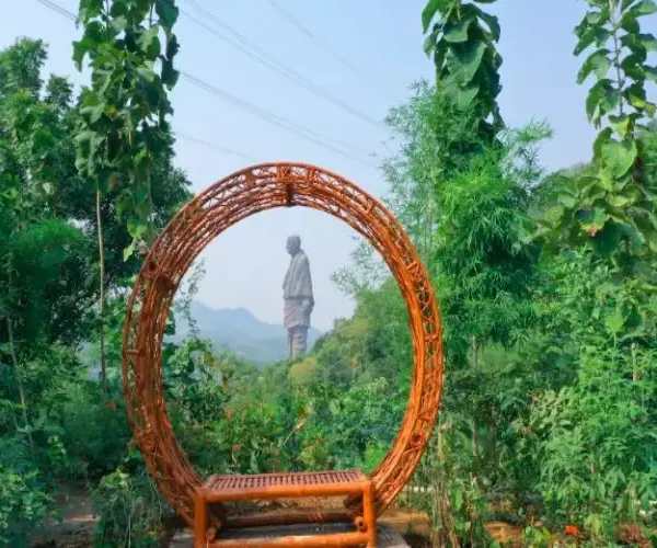 Trail of United India Gateway